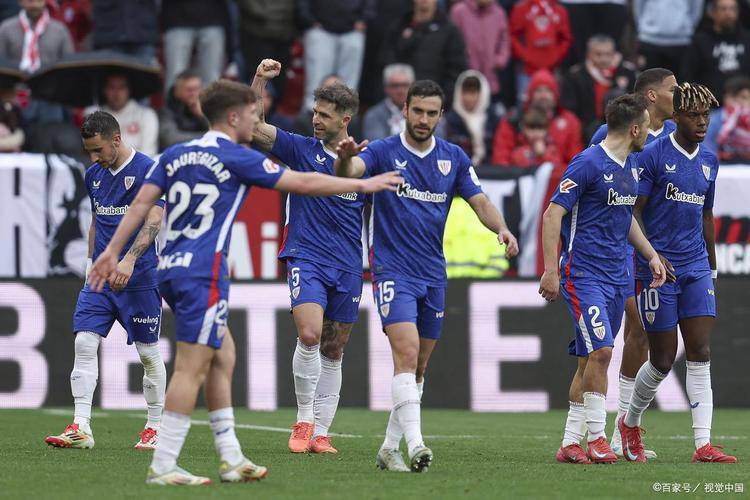 里昂守住主场优势，击败强敌