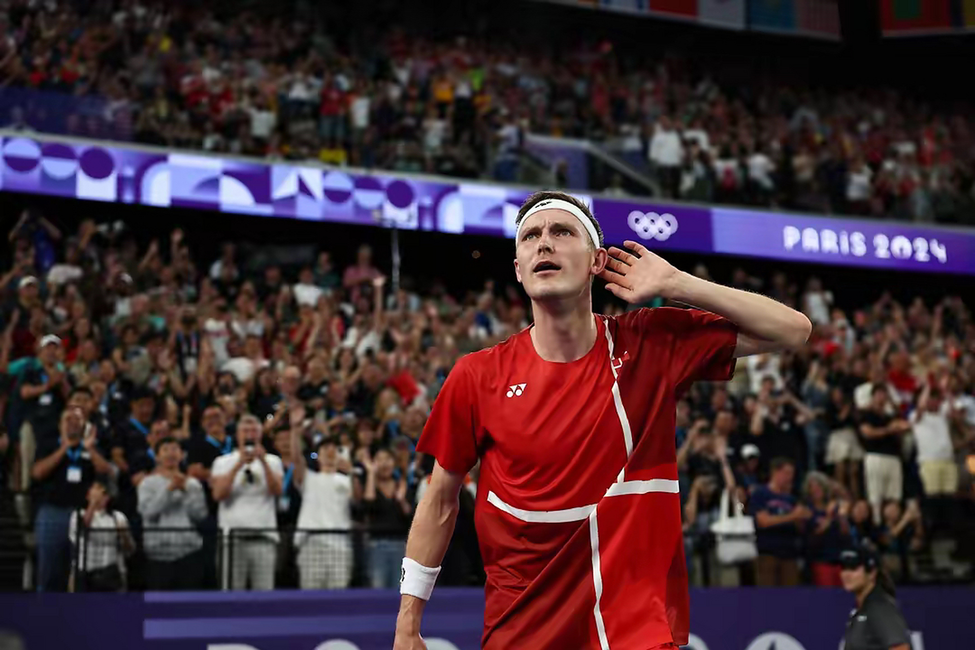 包含法国羽毛球队完胜印尼羽毛球队，安赛龙统治全场的词条