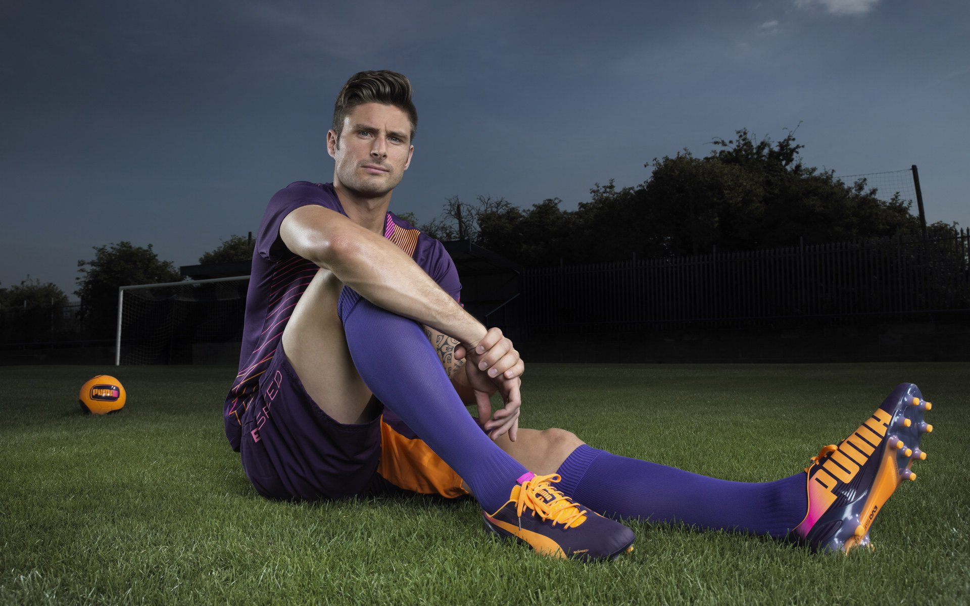 绿茵豪门与硬核对决,当欧冠淘汰赛的齿轮咬合孟菲斯灰熊强压底特律活塞的命运之夜